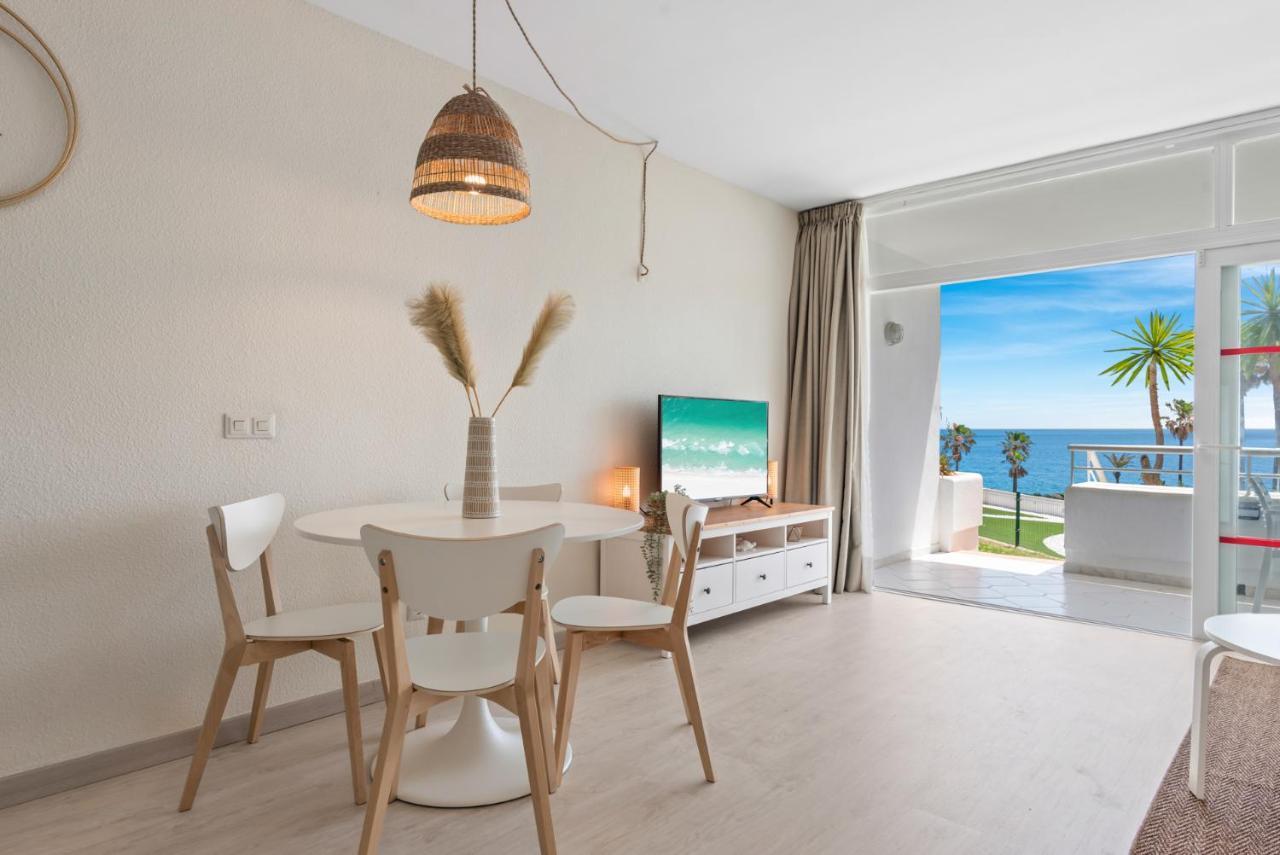 Frontline Beach Apartment Miraflores Sitio de Calahonda Exterior foto