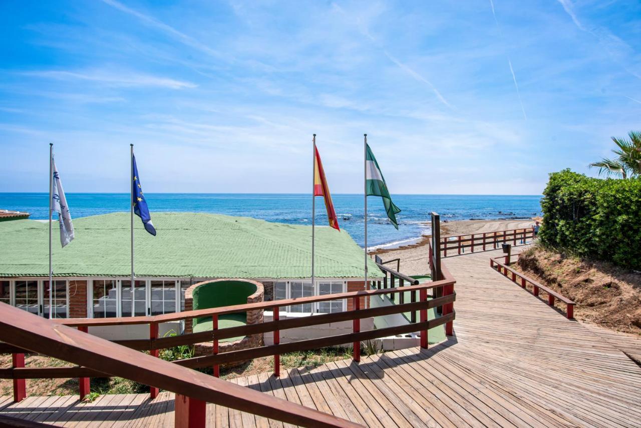 Frontline Beach Apartment Miraflores Sitio de Calahonda Exterior foto