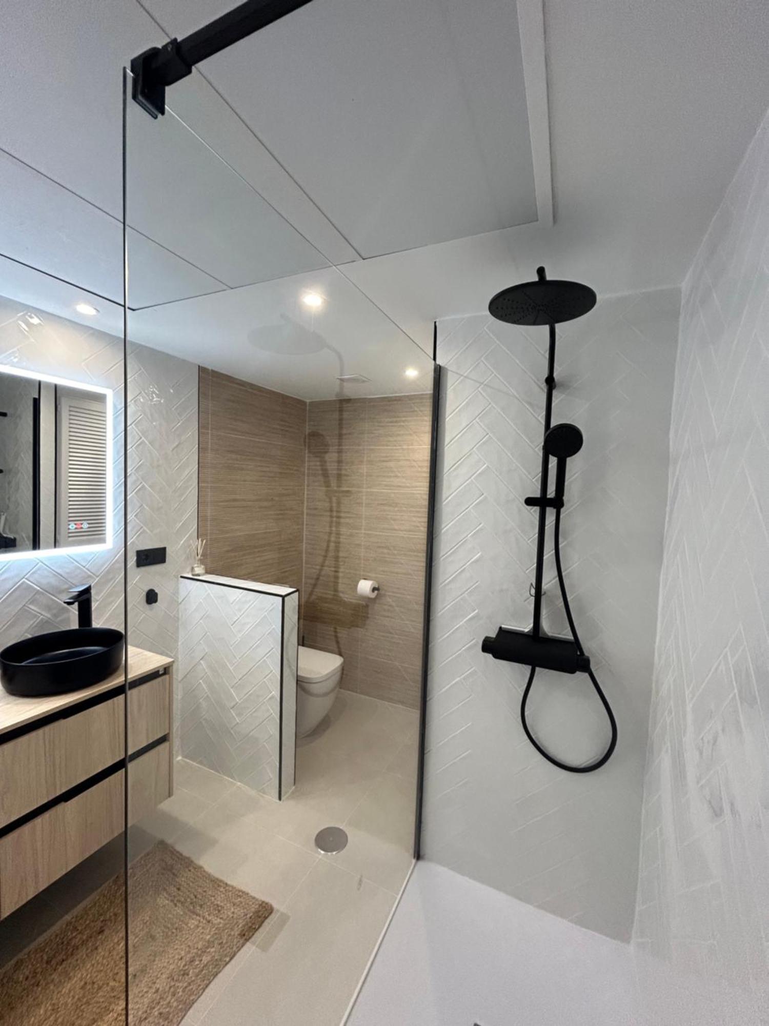 Frontline Beach Apartment Miraflores Sitio de Calahonda Exterior foto